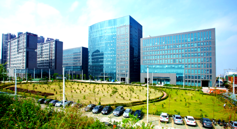 2025年企业官网开发技术选型与数字化获客策略分析